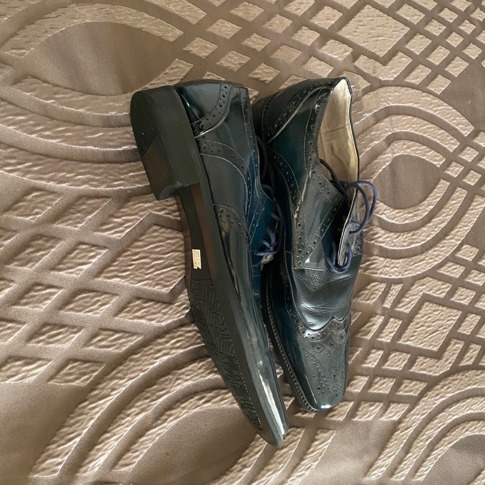 Men’s dress shoes
